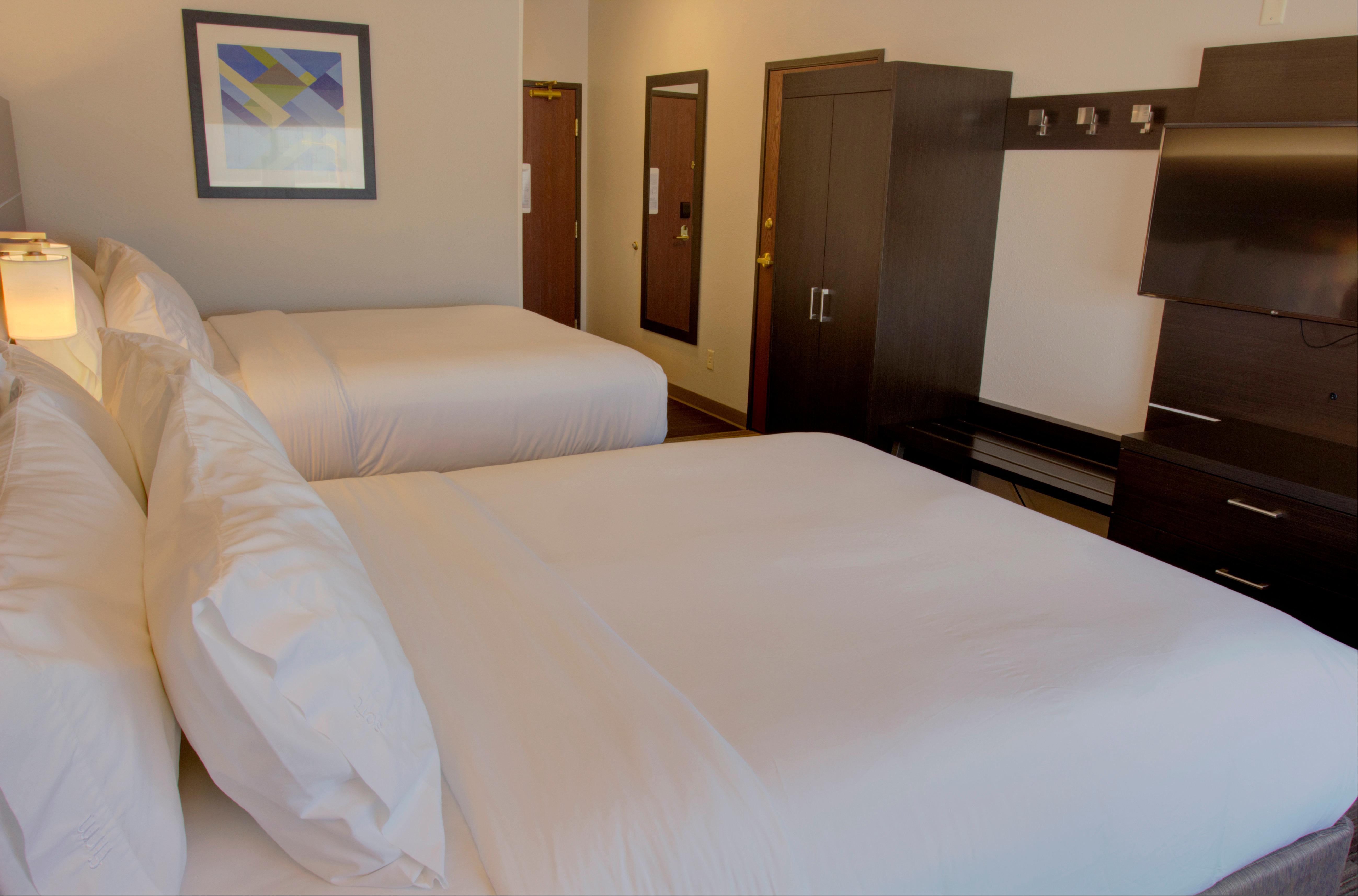 Holiday Inn Express & Suites Le Mars By Ihg Экстерьер фото