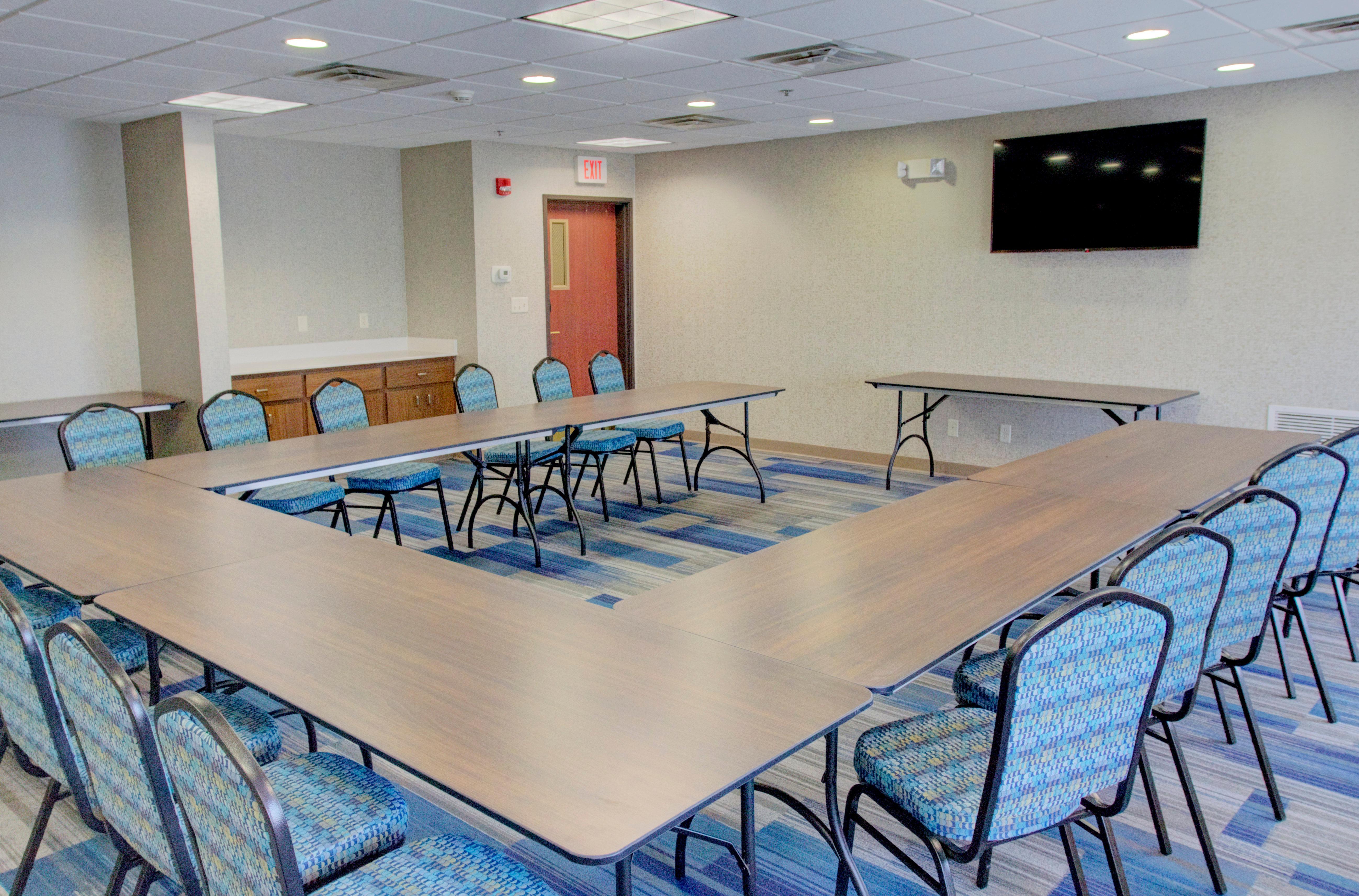 Holiday Inn Express & Suites Le Mars By Ihg Экстерьер фото
