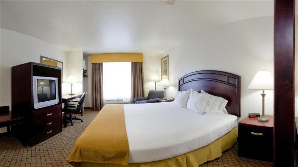 Holiday Inn Express & Suites Le Mars By Ihg Экстерьер фото